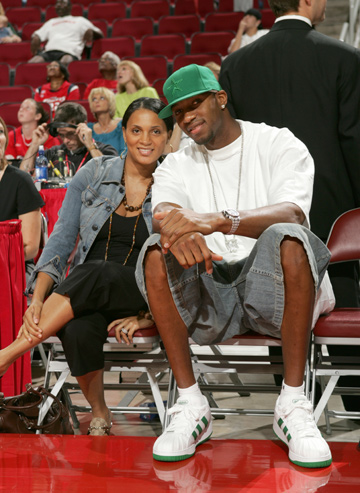 但要在总决 但要在总决