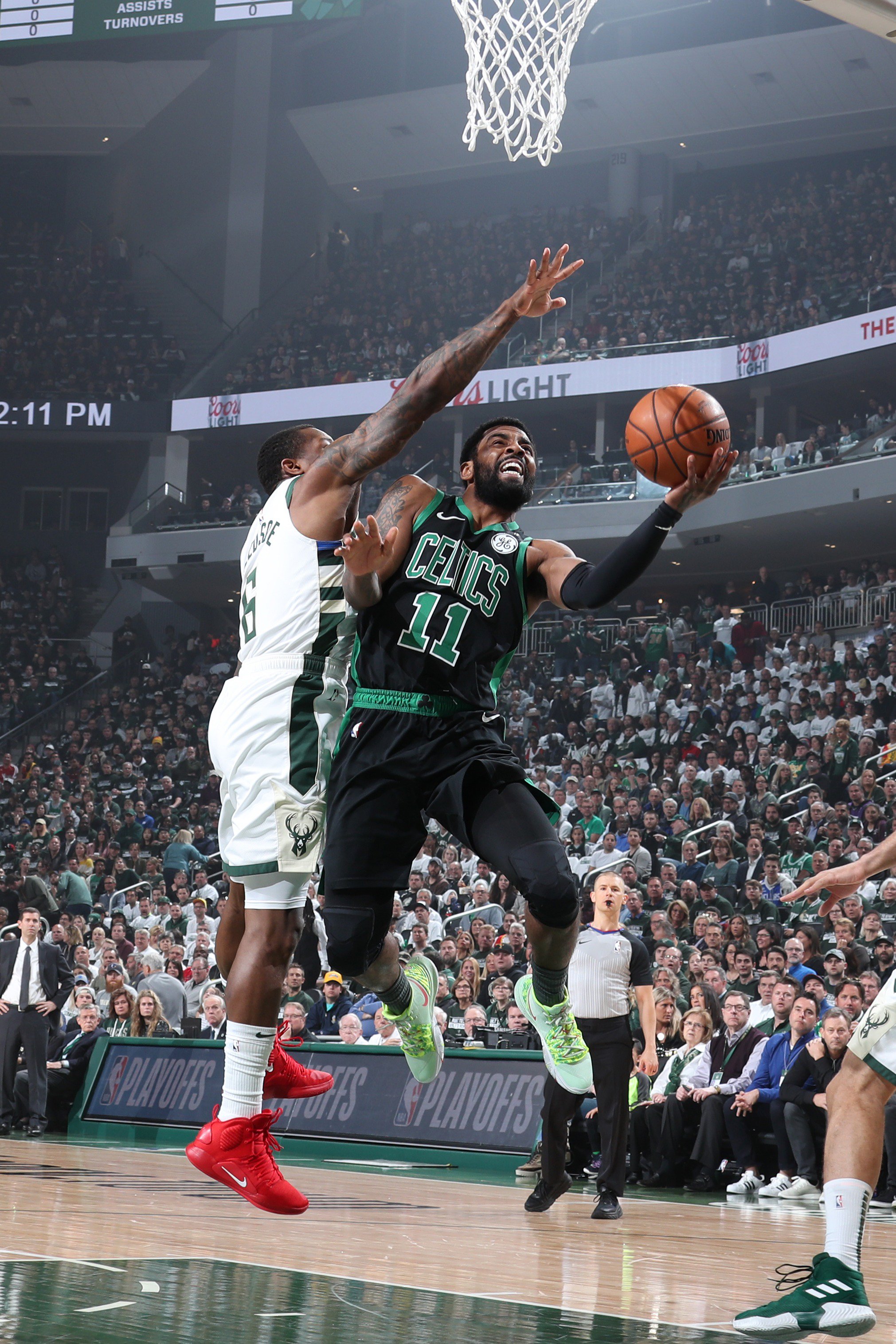 员在回访旧 员在回访旧