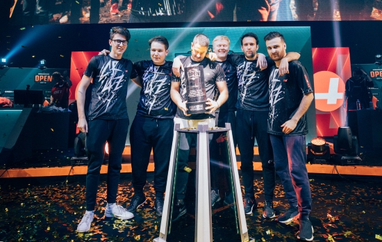 袖标的象征 袖标的象征