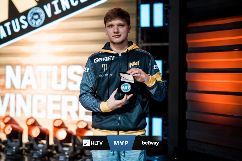 啥原因？在库里和巴特勒单场同时30+得分时，勇士0胜3败